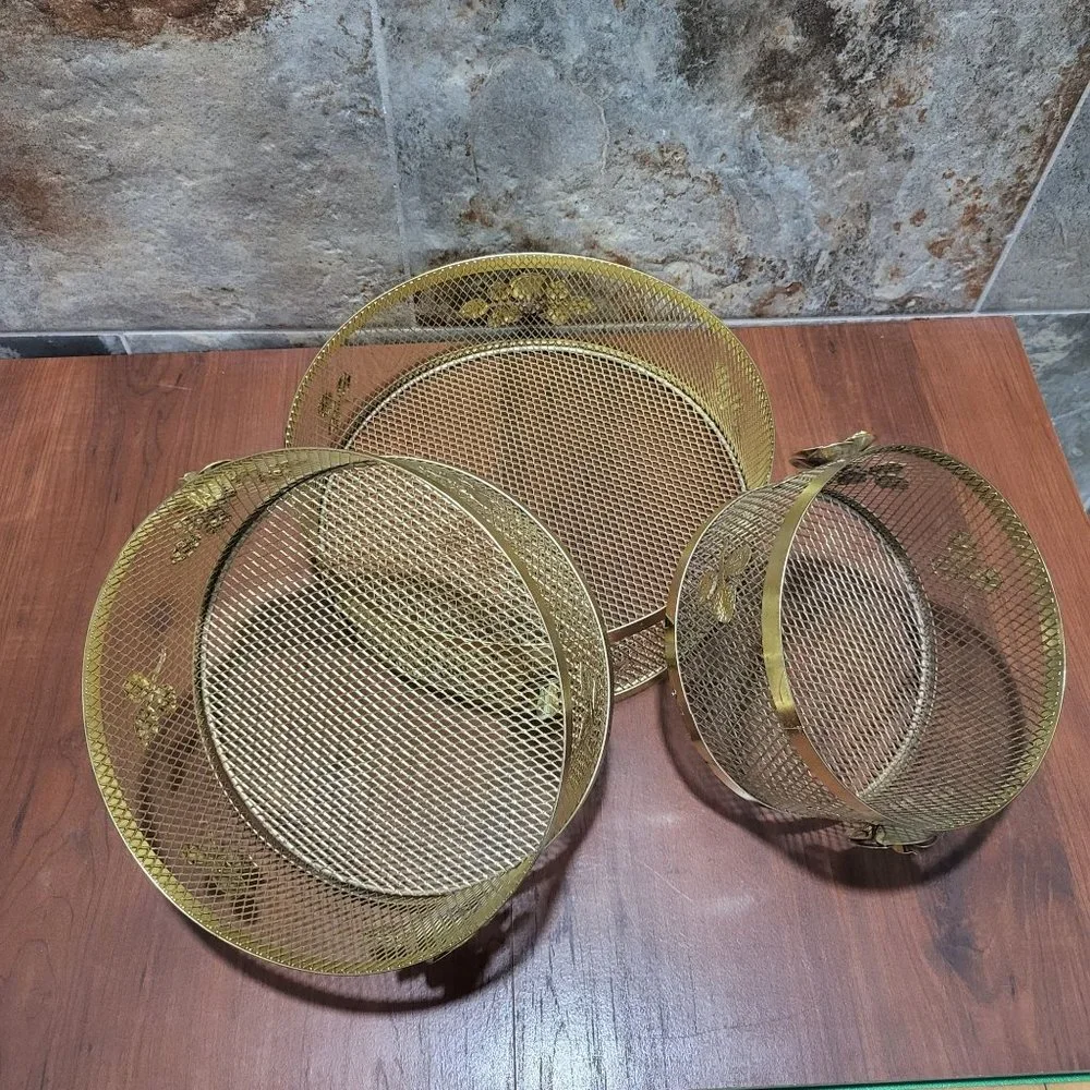 VTG Gold Plated Wire Mesh Baskets Round Metal Trays Rose Leaves Set of 3